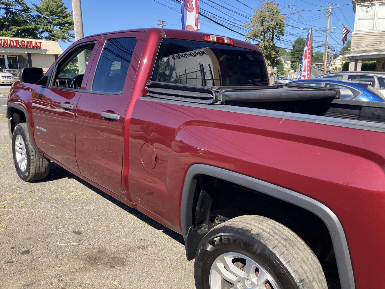 Used 2015 GMC Sierra 1500 4x4 Double Cab image 9