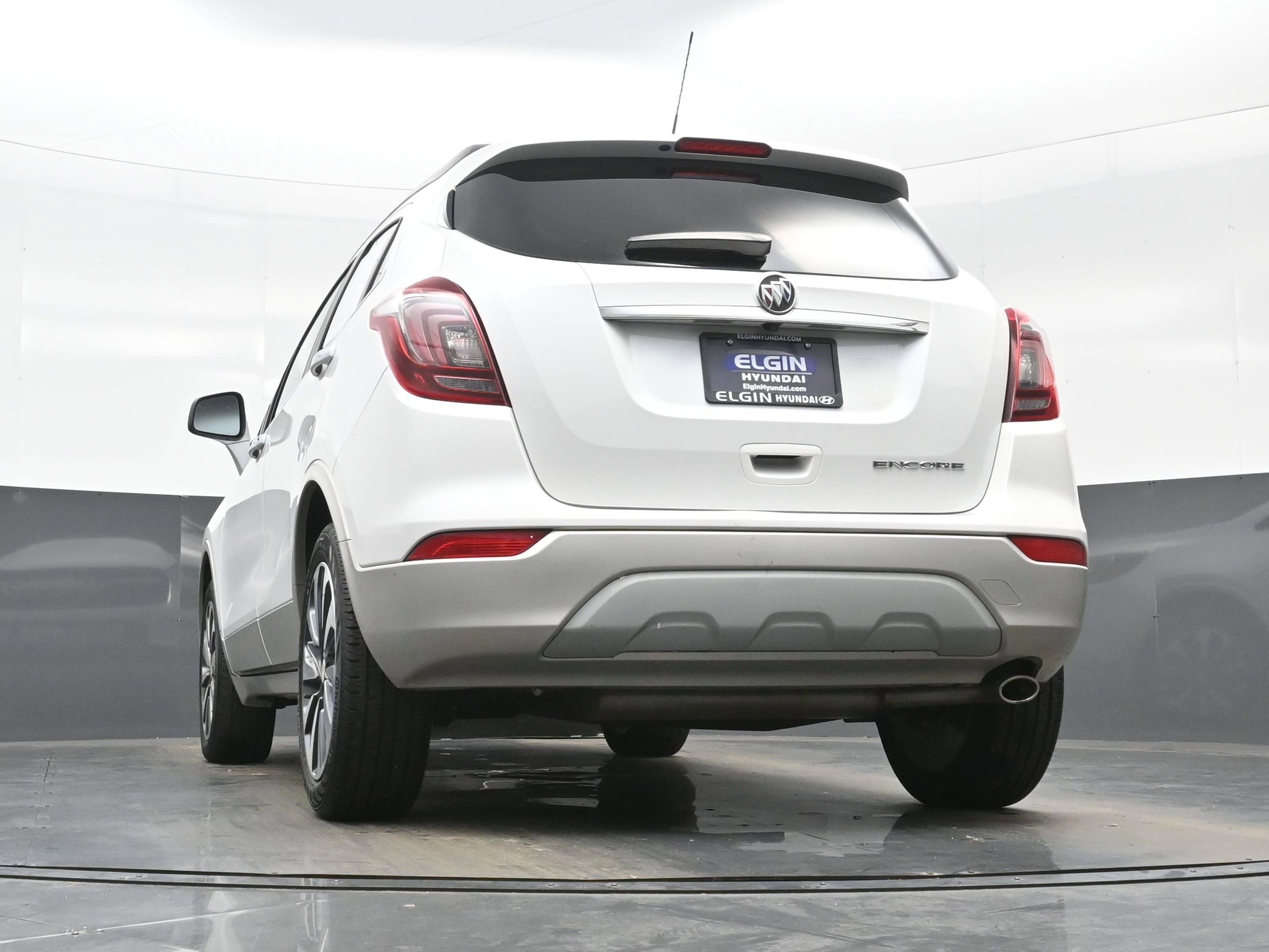 Used 2021 Buick Encore Preferred FWD image 30