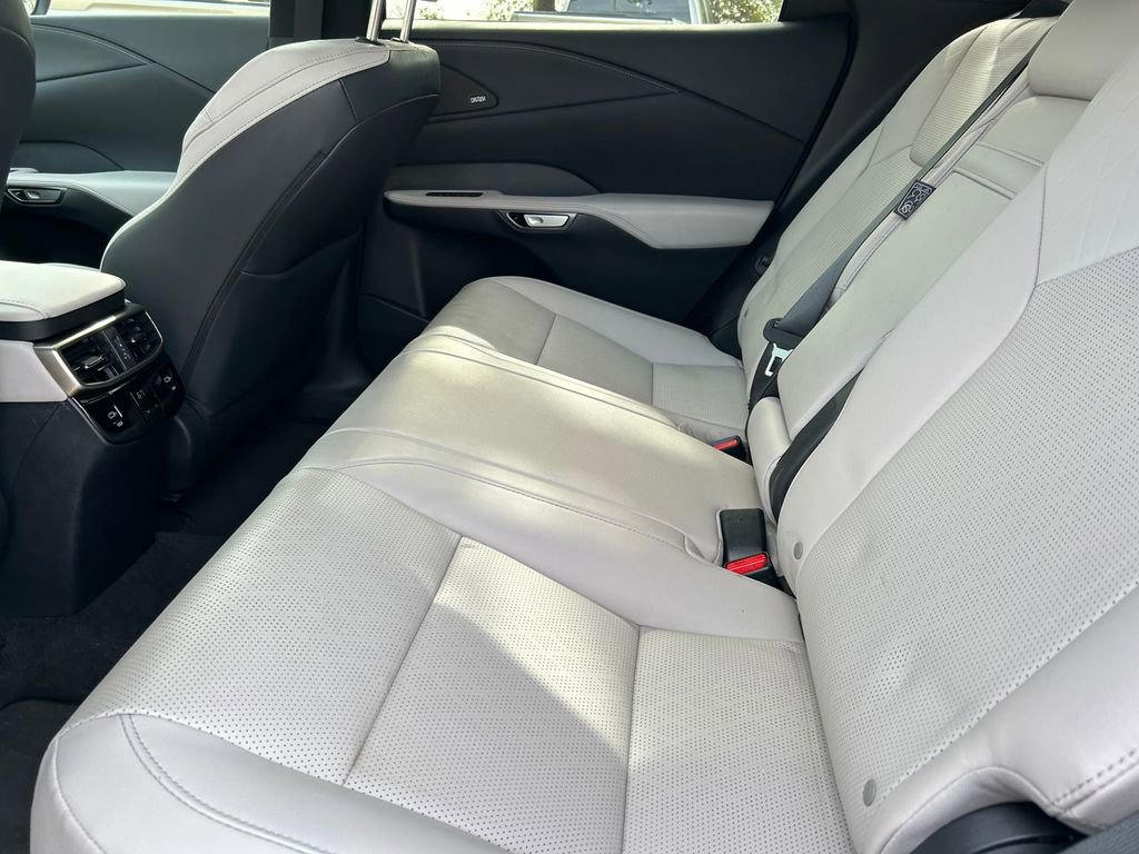Used 2023 Lexus RX 350 w/ Accessory Package (P3) image 15