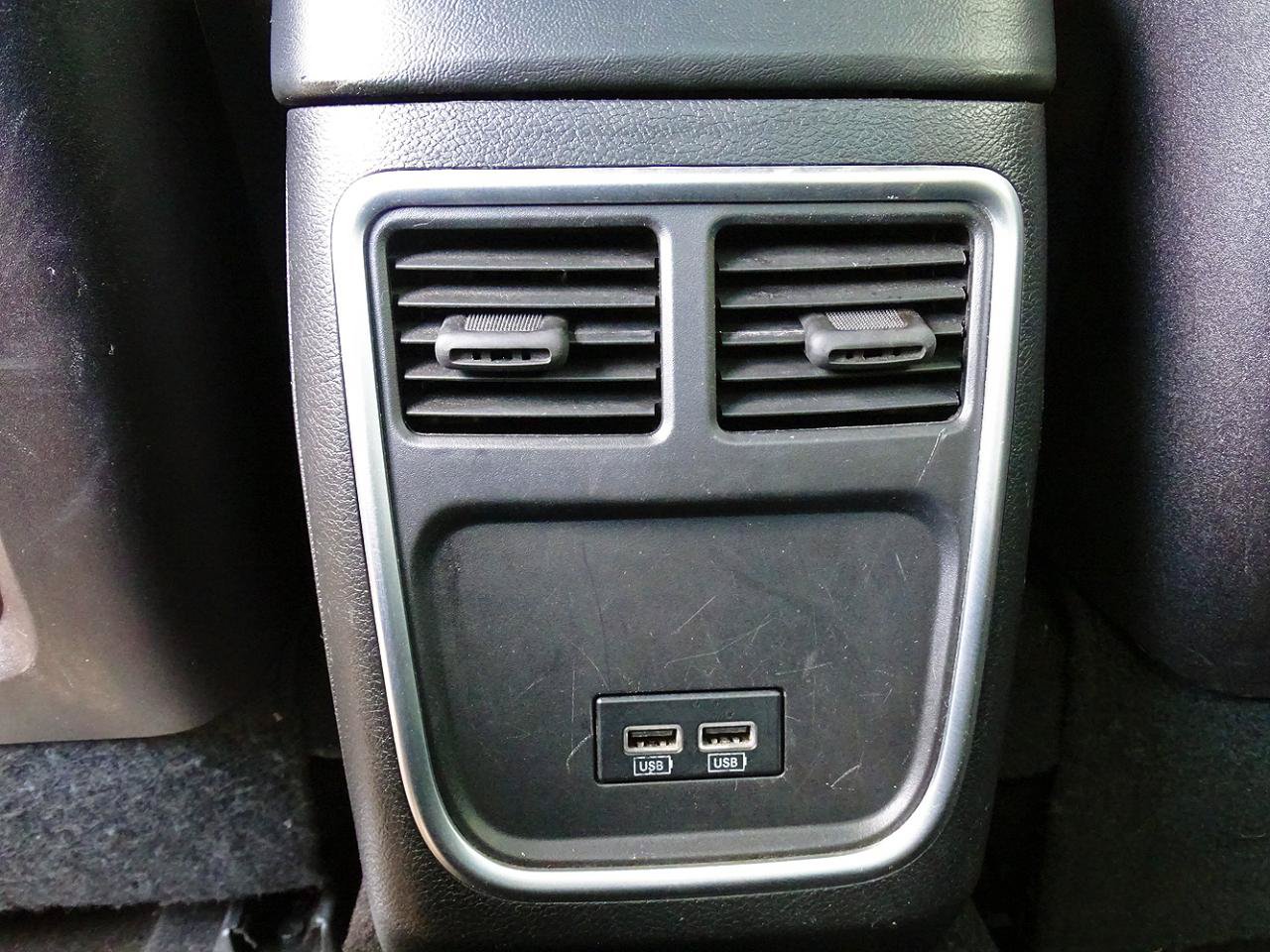 Used 2019 Dodge Charger SXT RWD image 38