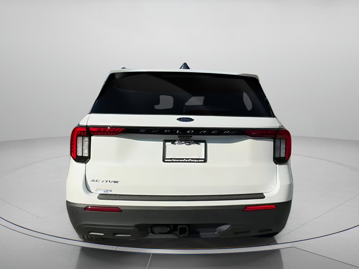 New 2026 Ford Explorer Active RWD image 28