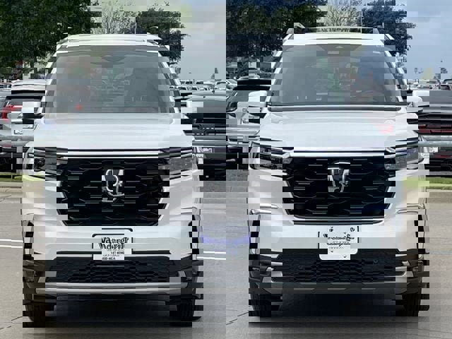 Used 2025 Honda Pilot Touring image 8