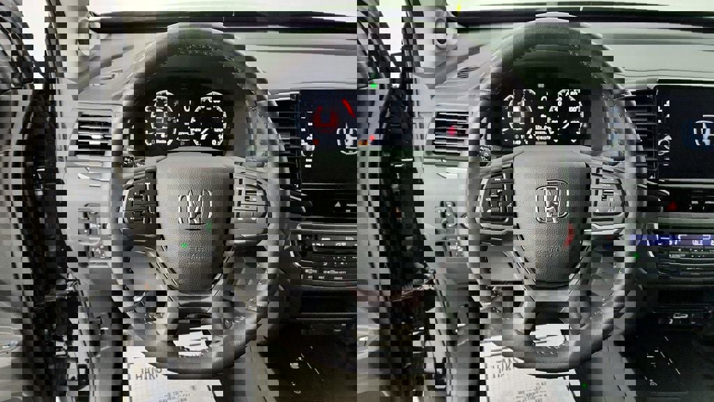 Used 2025 Honda Ridgeline Sport+ image 13