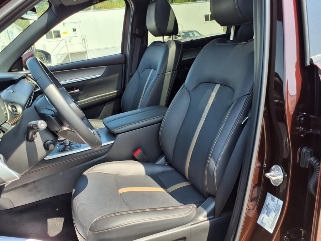 Certified 2024 MAZDA CX-90 3.3 Turbo S w/ Premium Package image 21