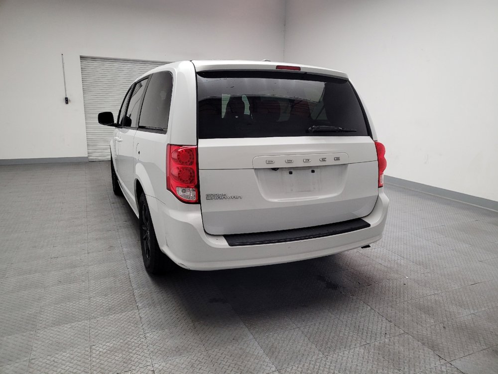 Used 2020 Dodge Grand Caravan SXT w/ Driver Convenience Group image 6