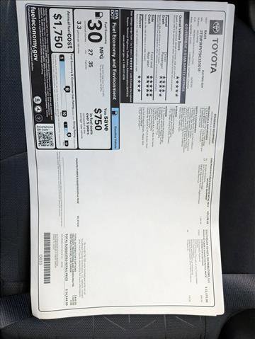 New 2025 Toyota RAV4 XLE image 17