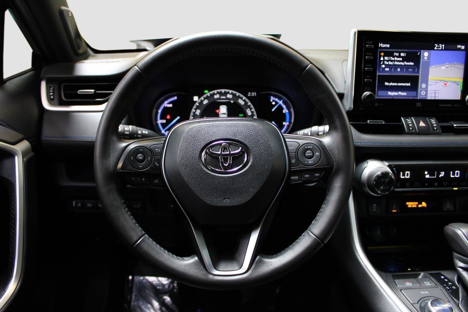 Used 2020 Toyota RAV4 XSE AWD/4WD image 27