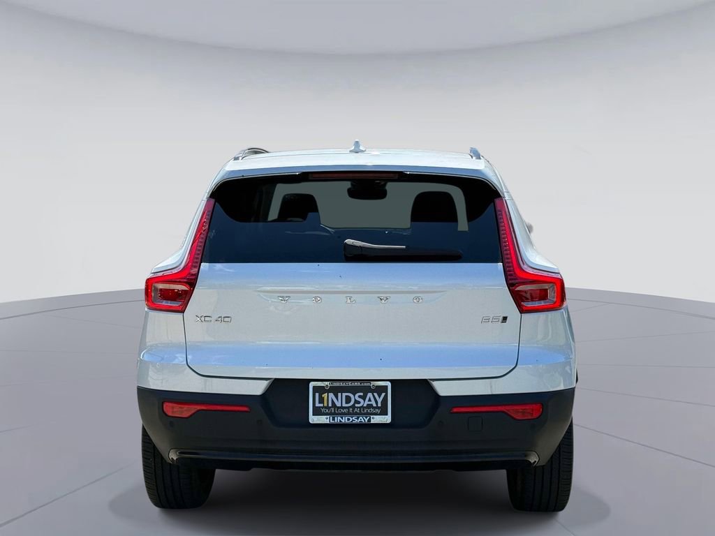 Used 2024 Volvo XC40 B5 Plus w/ Climate Package AWD/4WD image 11