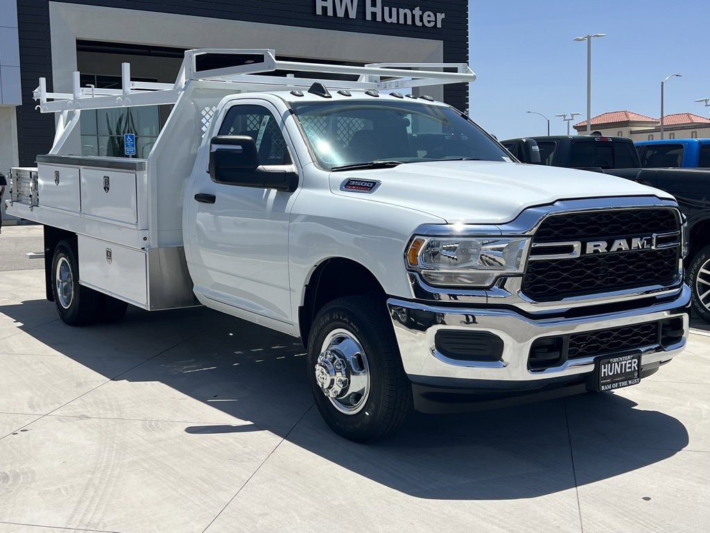 New 2024 RAM 3500 Tradesman image 5