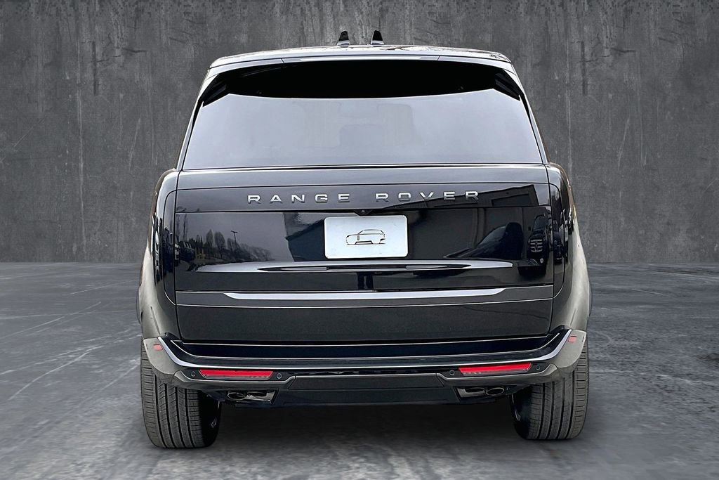 New 2026 Land Rover Range Rover SE image 4