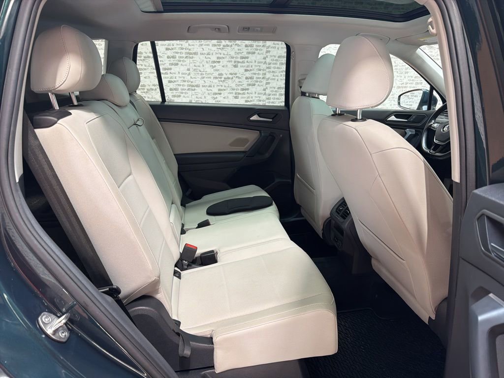 Used 2019 Volkswagen Tiguan SE FWD image 12