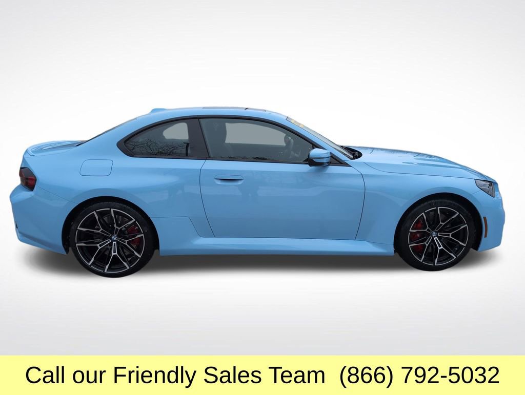 Used 2025 BMW M2 w/ Lighting Package image 7