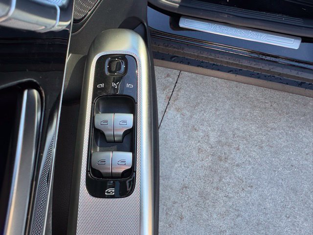 Used 2026 Mercedes-Benz GLC 300 4MATIC image 21