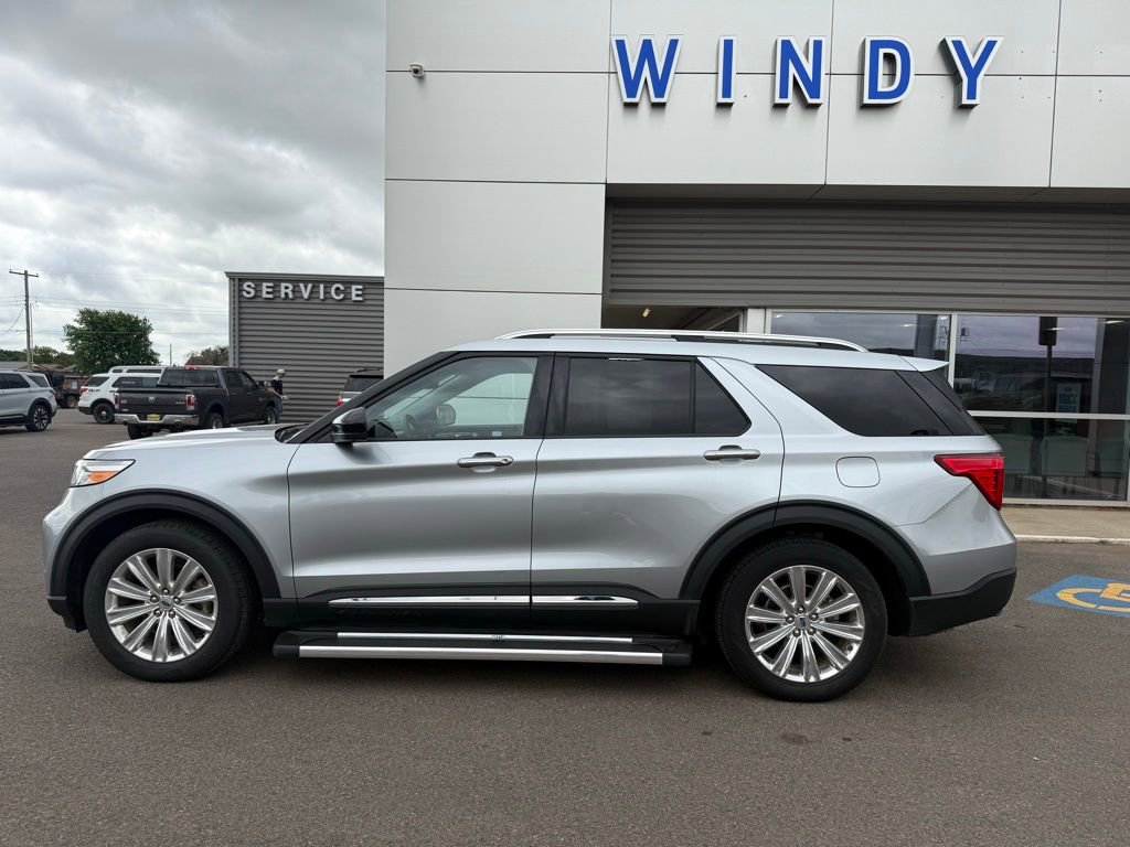 Used 2022 Ford Explorer Limited RWD image 11