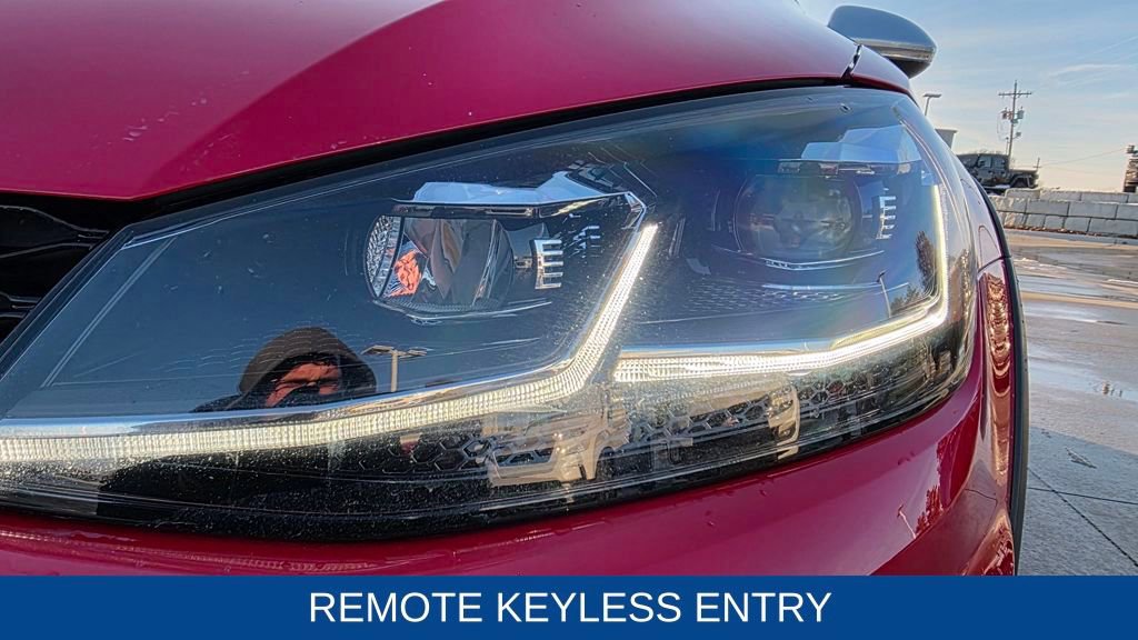 Used 2019 Volkswagen Golf Alltrack SE image 11