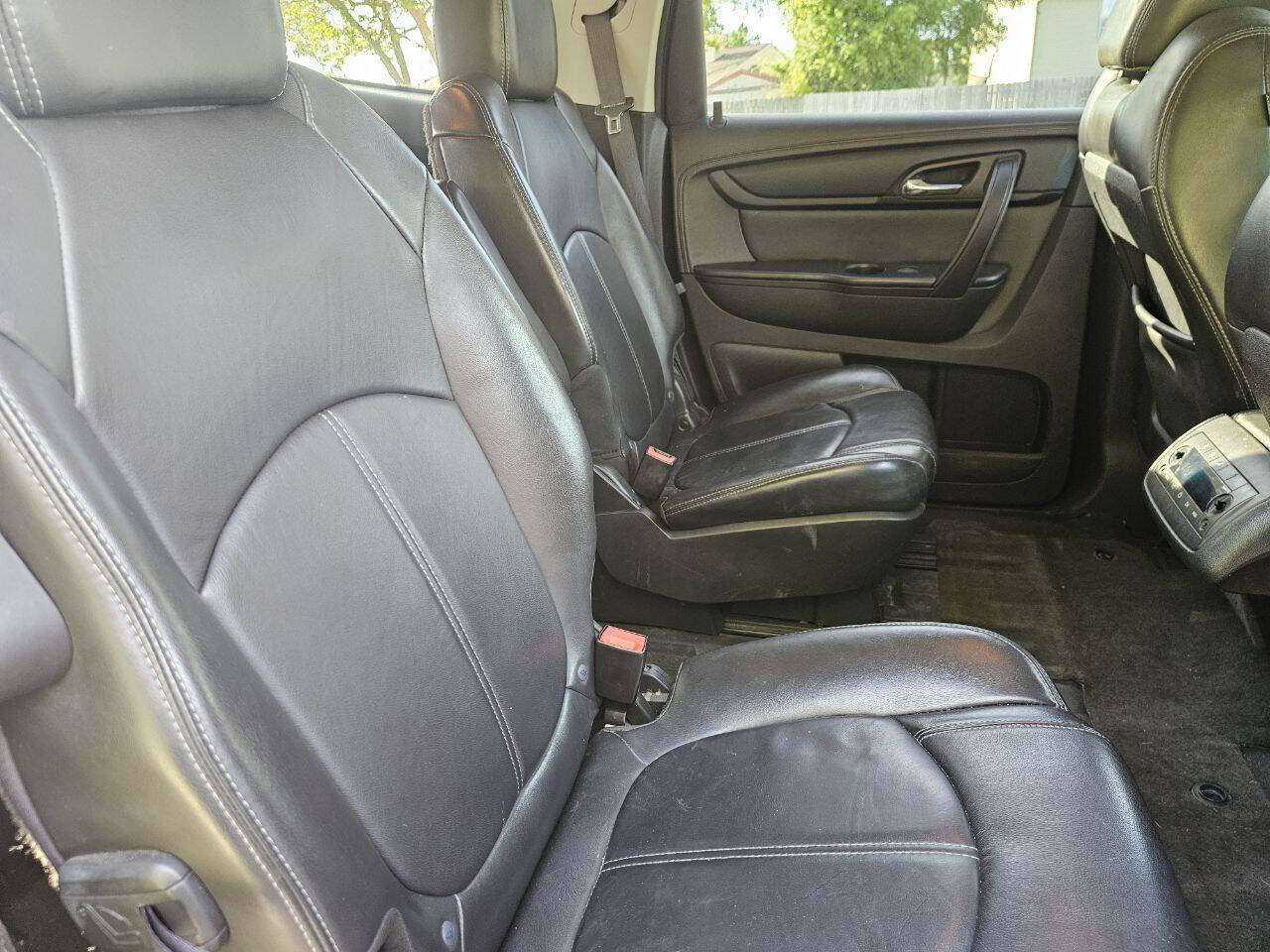 Used 2013 Chevrolet Traverse LT AWD/4WD image 15