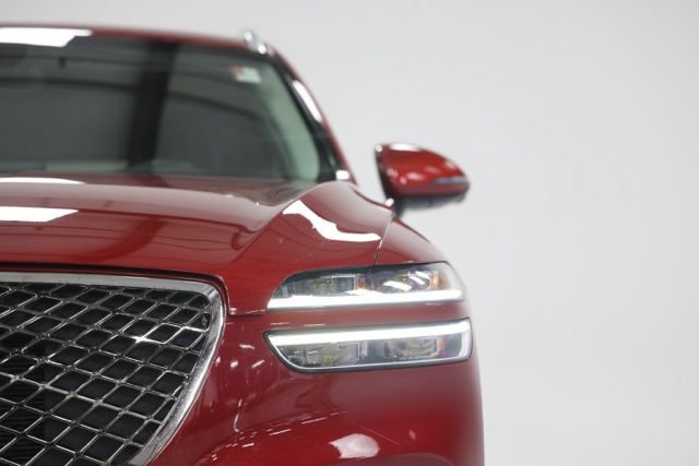 Used 2023 Genesis GV70 2.5T w/ Advanced Package AWD/4WD image 3
