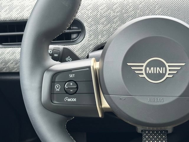 Used 2026 MINI Cooper S FWD image 19