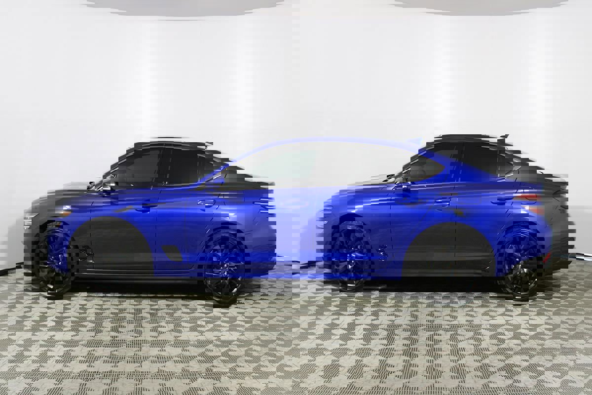 Used 2023 Genesis G70 2.0T w/ Sport Prestige Package image 38