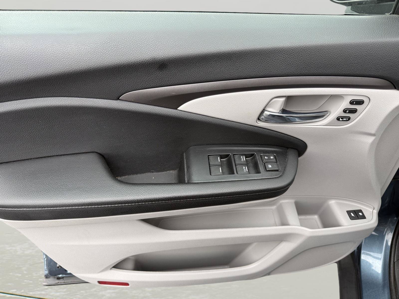Used 2022 Honda Pilot Special Edition image 7