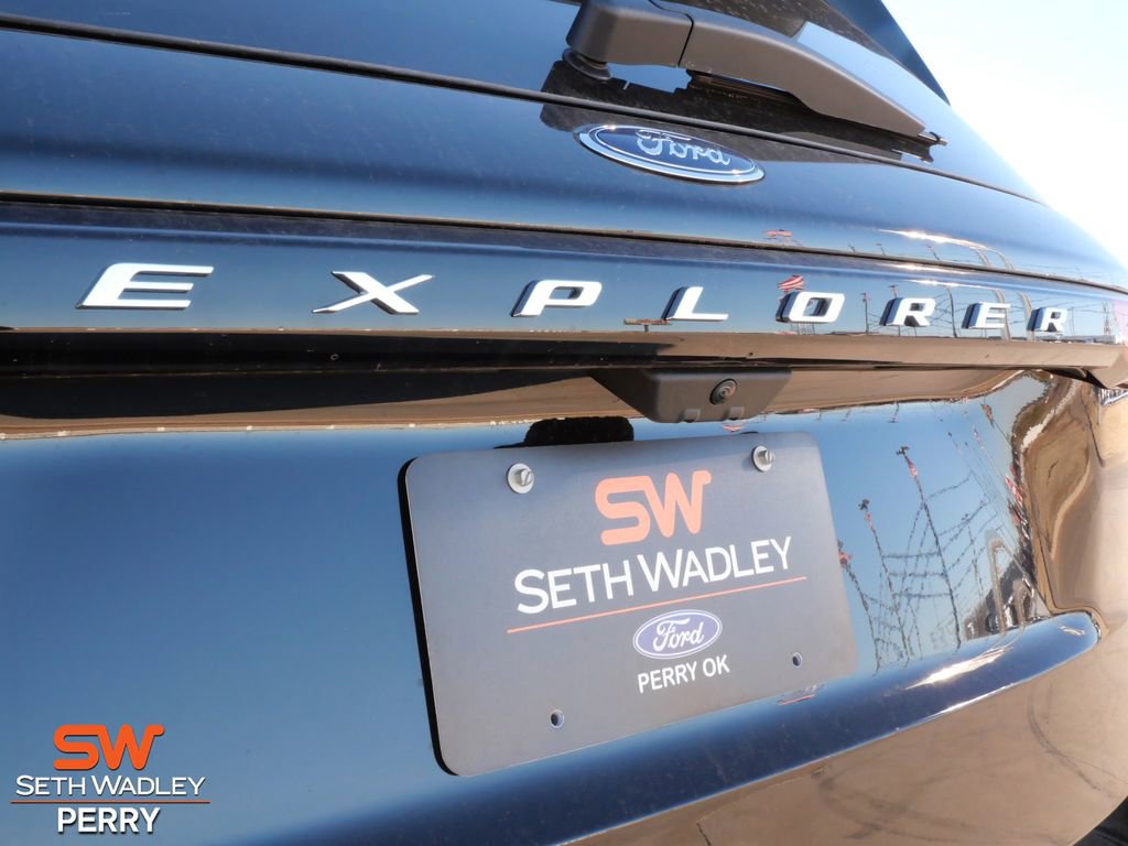 New 2026 Ford Explorer Active w/ Active Comfort Package image 10