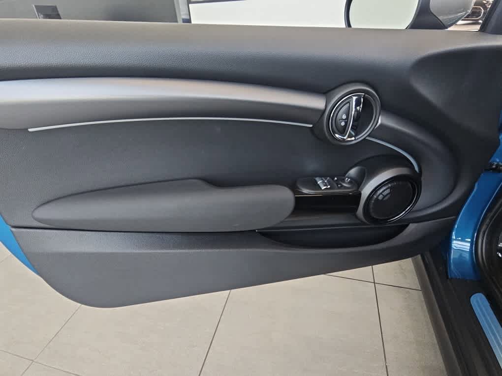 Certified 2024 MINI Cooper S FWD image 24