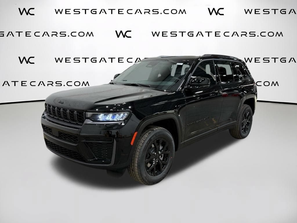 New 2026 Jeep Grand Cherokee Altitude AWD/4WD 360° Tour