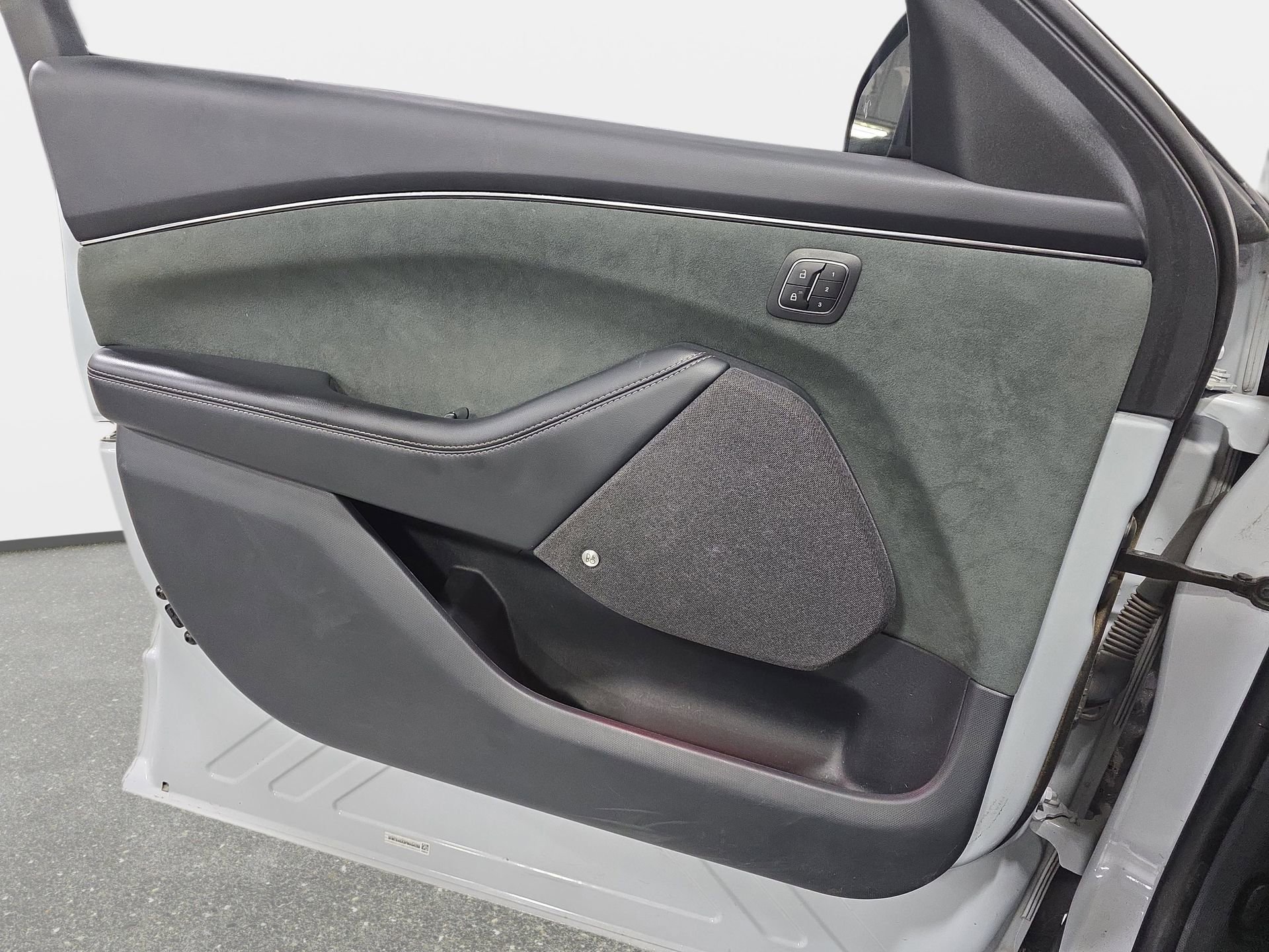 Used 2023 Ford Mustang Mach-E GT w/ GT Performance Edition AWD/4WD image 26