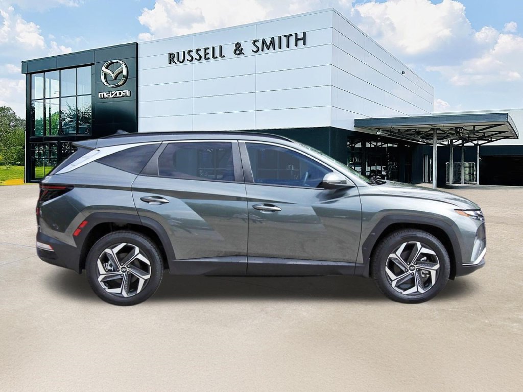 Used 2023 Hyundai Tucson SEL w/ Convenience Package AWD/4WD image 3