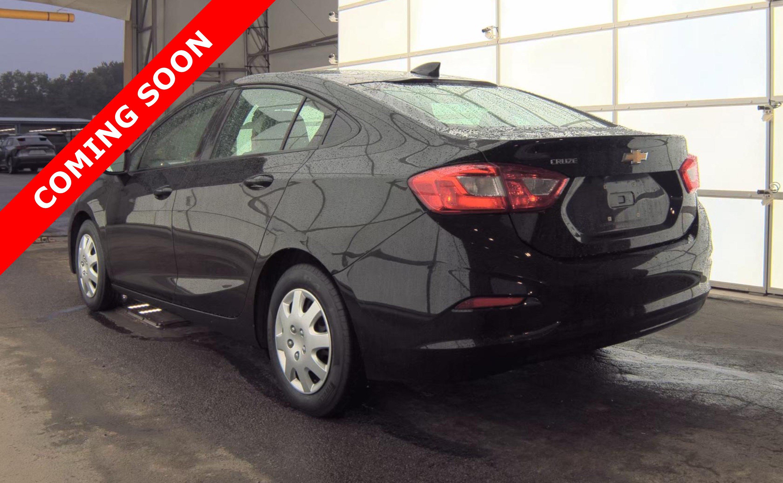 Used 2017 Chevrolet Cruze LS FWD image 5