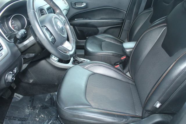 Used 2019 Jeep Compass Latitude w/ Popular Equipment Group image 19