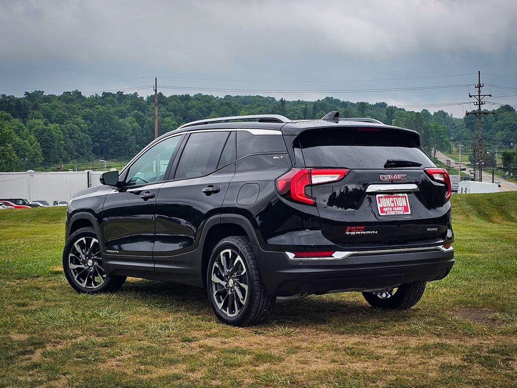 Used 2023 GMC Terrain SLT w/ Infotainment Package II AWD/4WD image 6