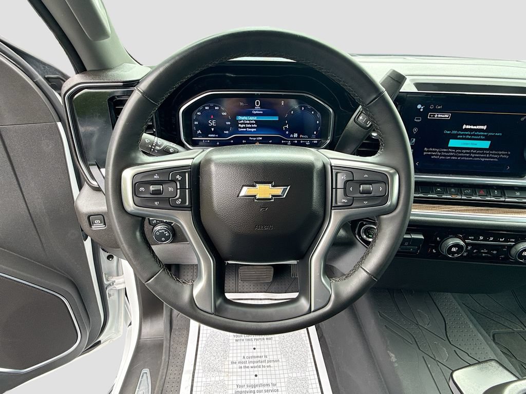 Used 2023 Chevrolet Silverado 1500 LT AWD/4WD image 14
