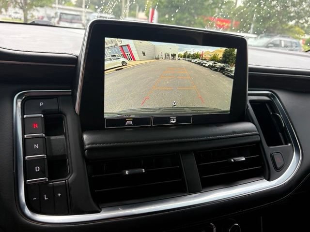 Used 2021 Chevrolet Suburban Z71 AWD/4WD image 15