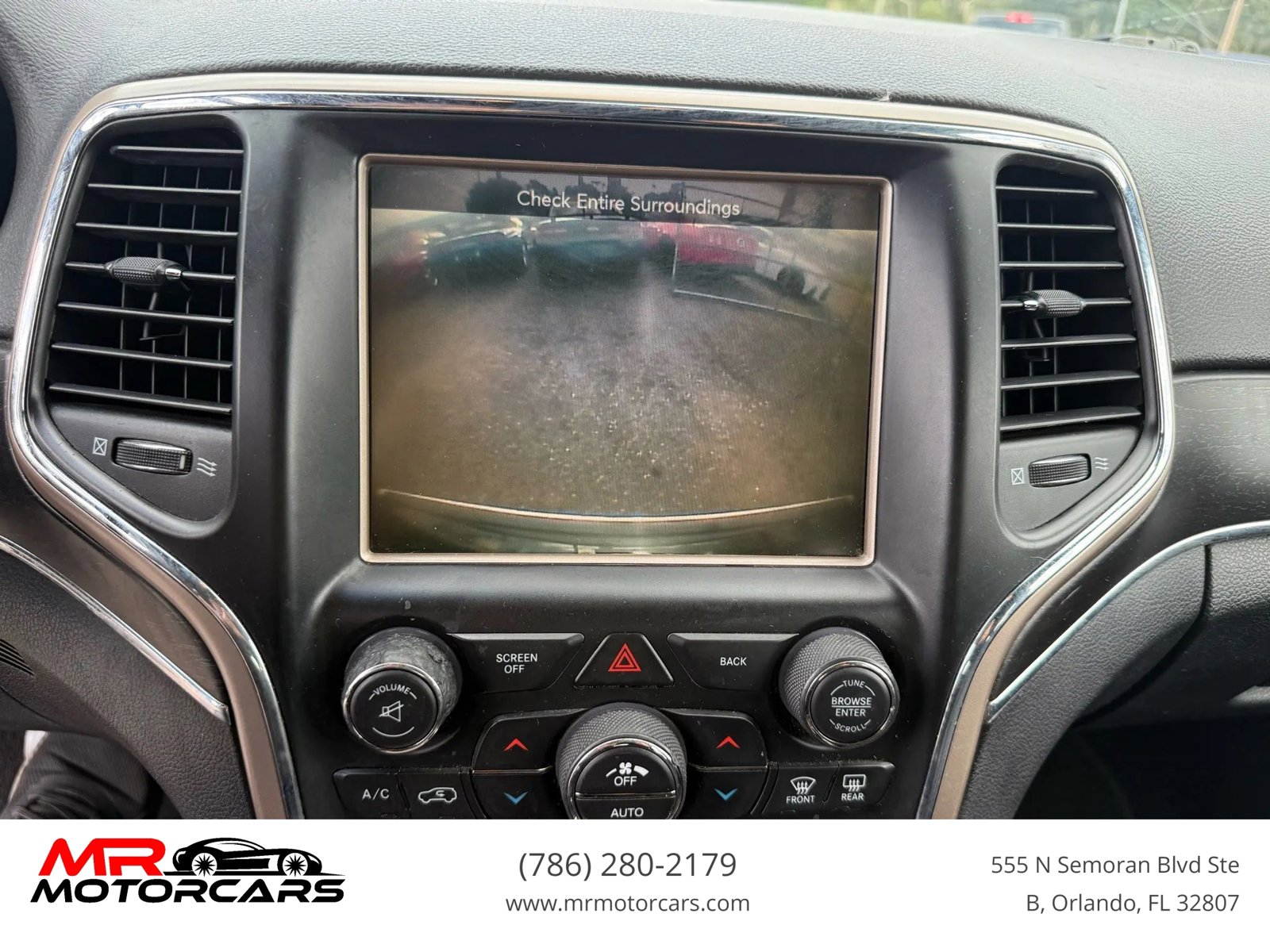 Used 2015 Jeep Grand Cherokee Limited RWD image 13