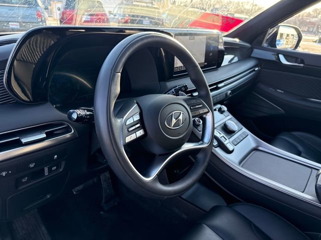 Used 2024 Hyundai Palisade Calligraphy image 15