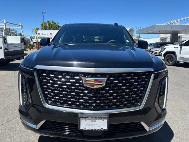 Used 2025 Cadillac Escalade Premium Luxury AWD/4WD image 10