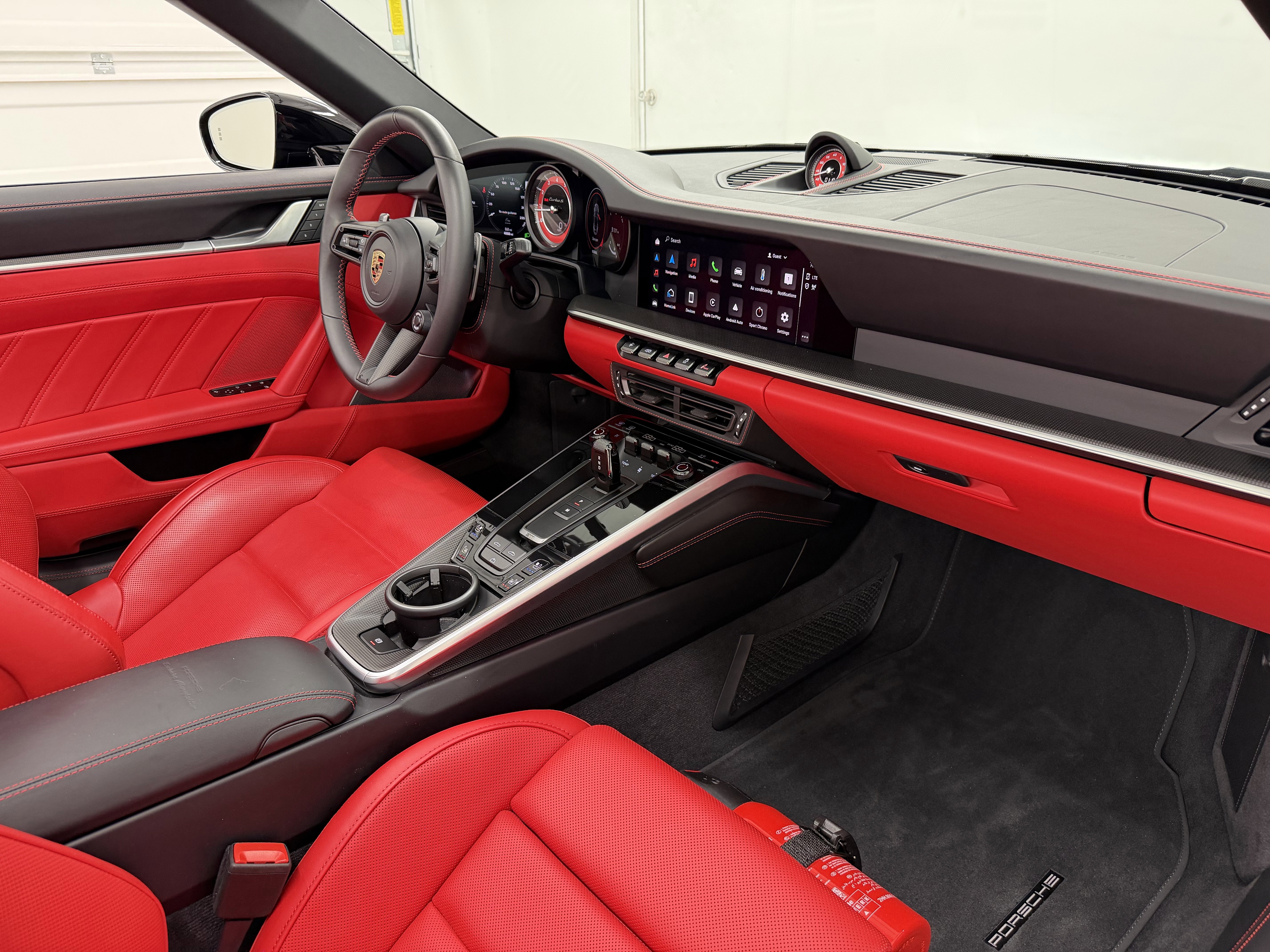 Certified 2024 Porsche 911 Turbo S image 27