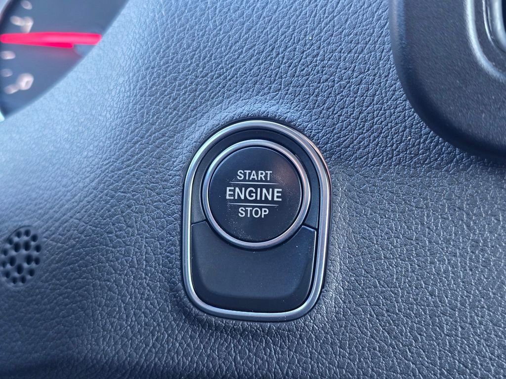 Used 2022 Mercedes-Benz Sprinter 2500 image 35