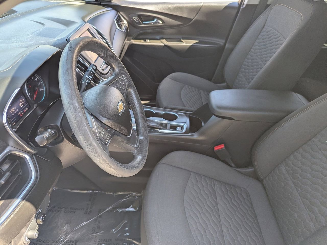 Used 2021 Chevrolet Equinox LT w/ LPO, Cargo Package AWD/4WD image 17