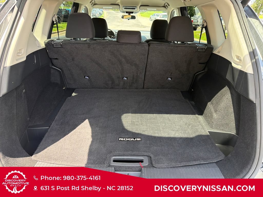 Certified 2024 Nissan Rogue SV AWD/4WD image 31