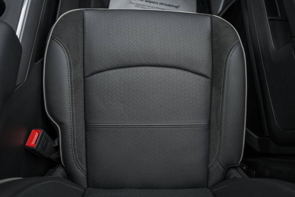 New 2026 RAM 2500 Laramie AWD/4WD image 40