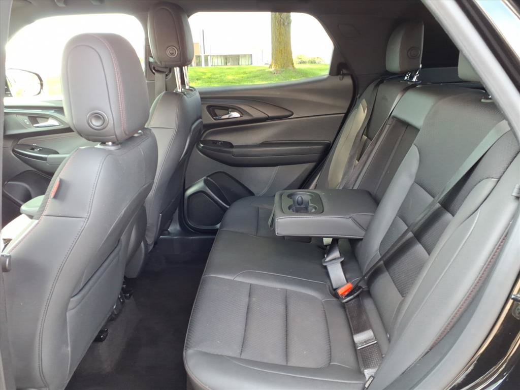 Used 2023 Chevrolet TrailBlazer RS w/ Convenience Package FWD image 28
