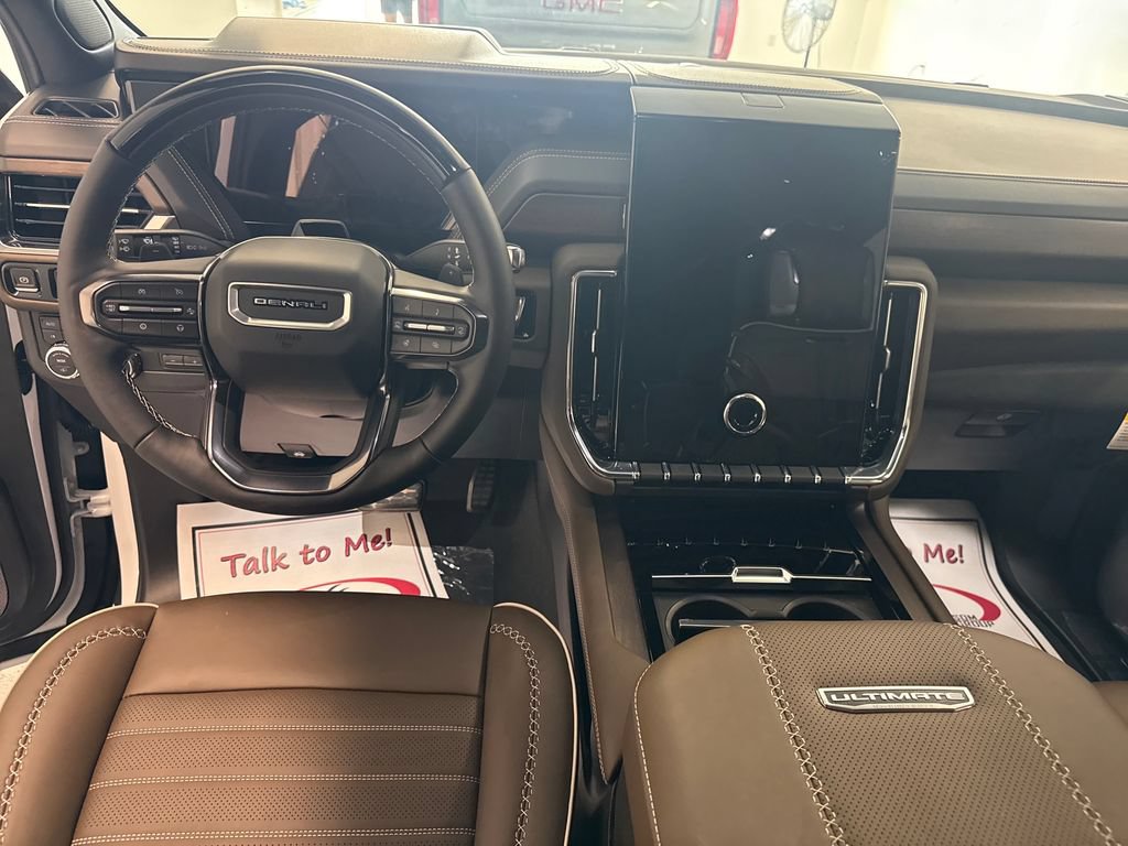 New 2026 GMC Yukon Denali Ultimate AWD/4WD image 19