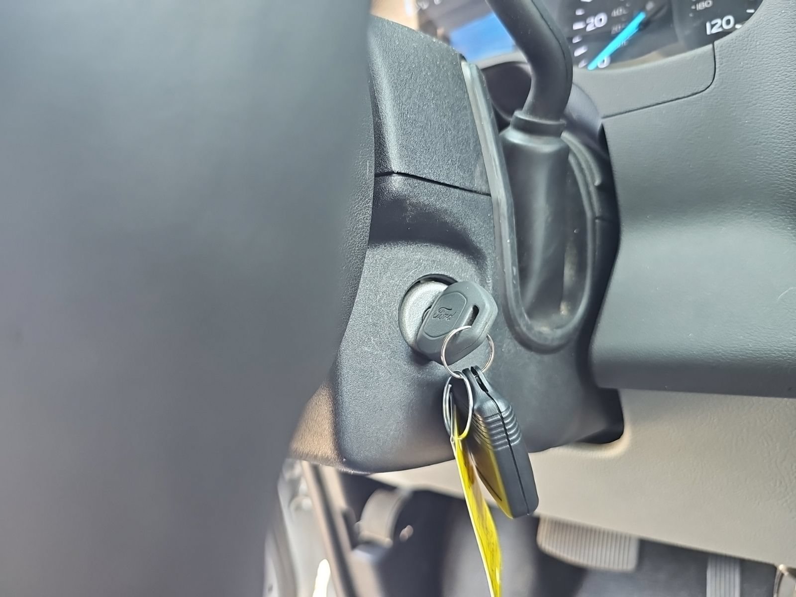Used 2024 Ford E-450 and Econoline 450 Super Duty w/ Power Windows & Locks Group RWD image 17