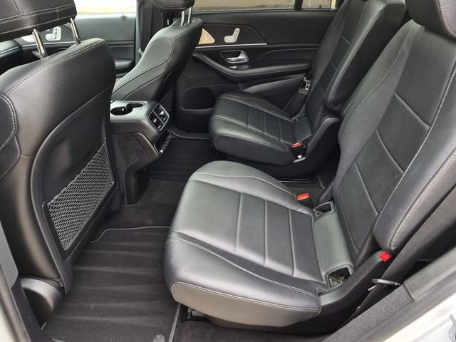 Used 2021 Mercedes-Benz GLS 450 4MATIC image 19