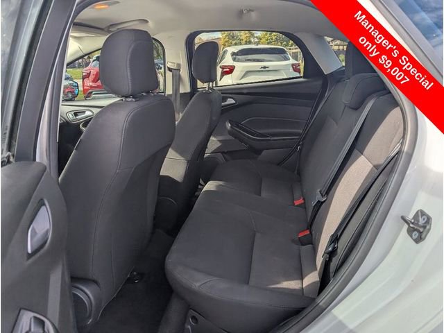 Used 2018 Ford Focus SE image 9