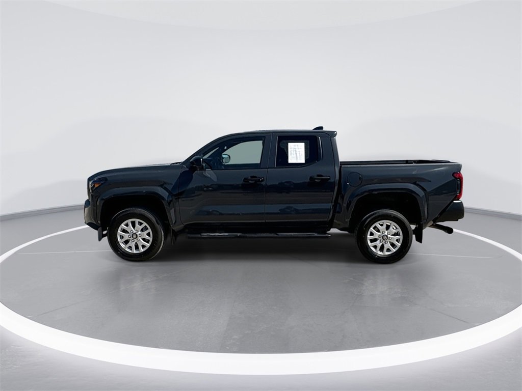 Used 2024 Toyota Tacoma SR image 5