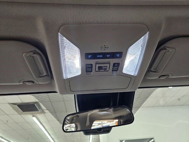 Used 2022 Toyota RAV4 XLE w/ Convenience Package image 24