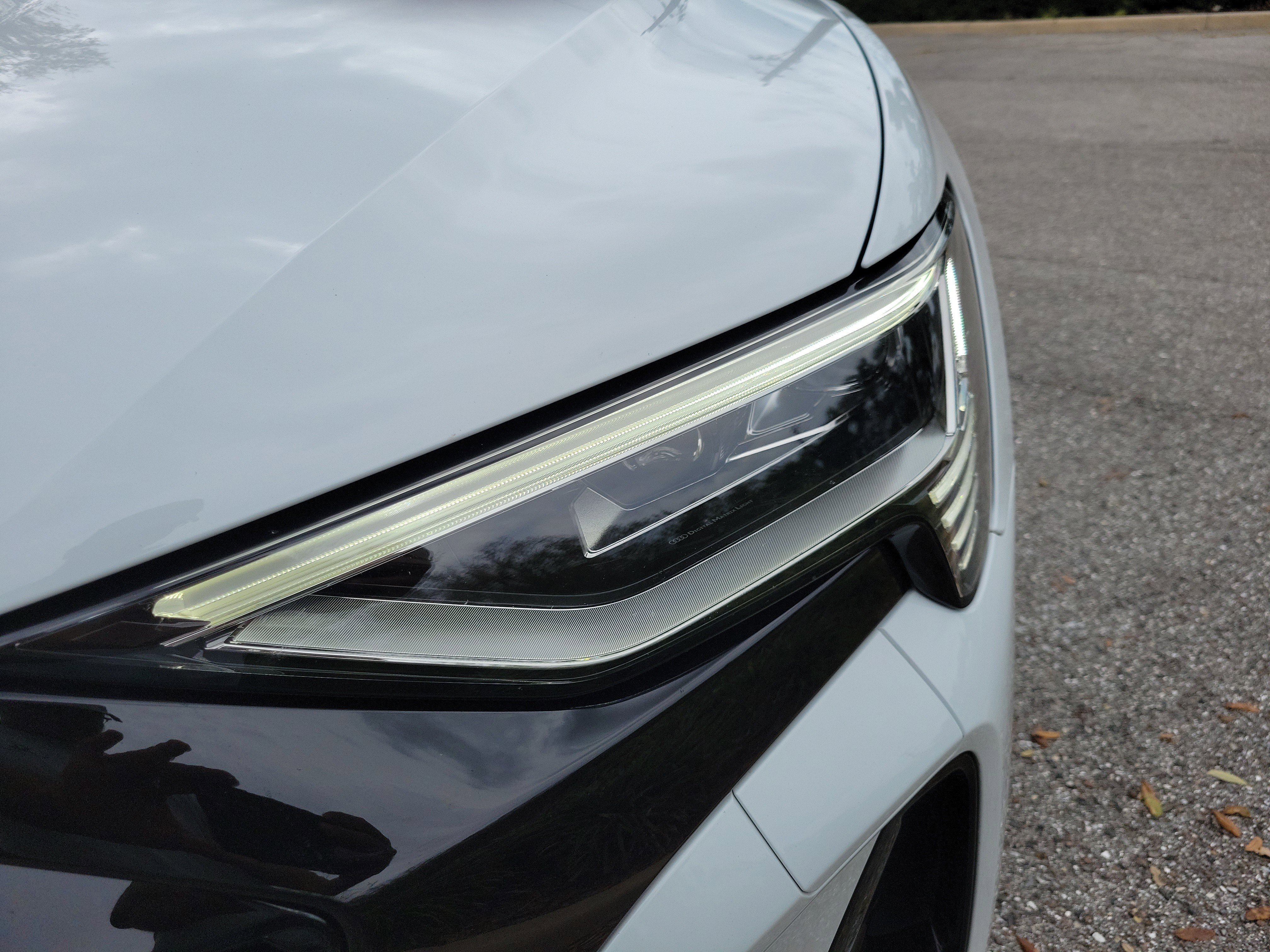 Used 2024 Audi Q8 e-tron Prestige w/ Prestige Package image 9